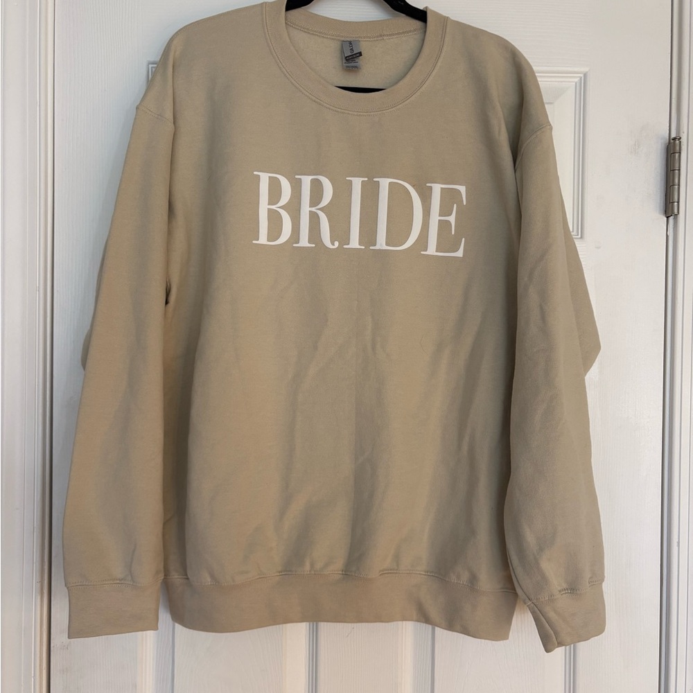 Gildan Tan Bride Crewneck